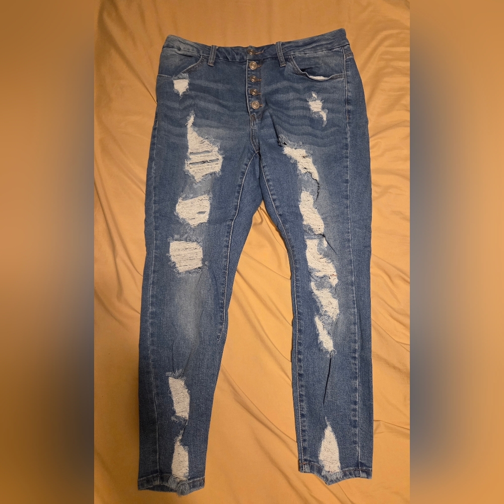 Rue21  Distressed Jeans